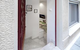 The Acropolitan - Your Home Under The Acropolis